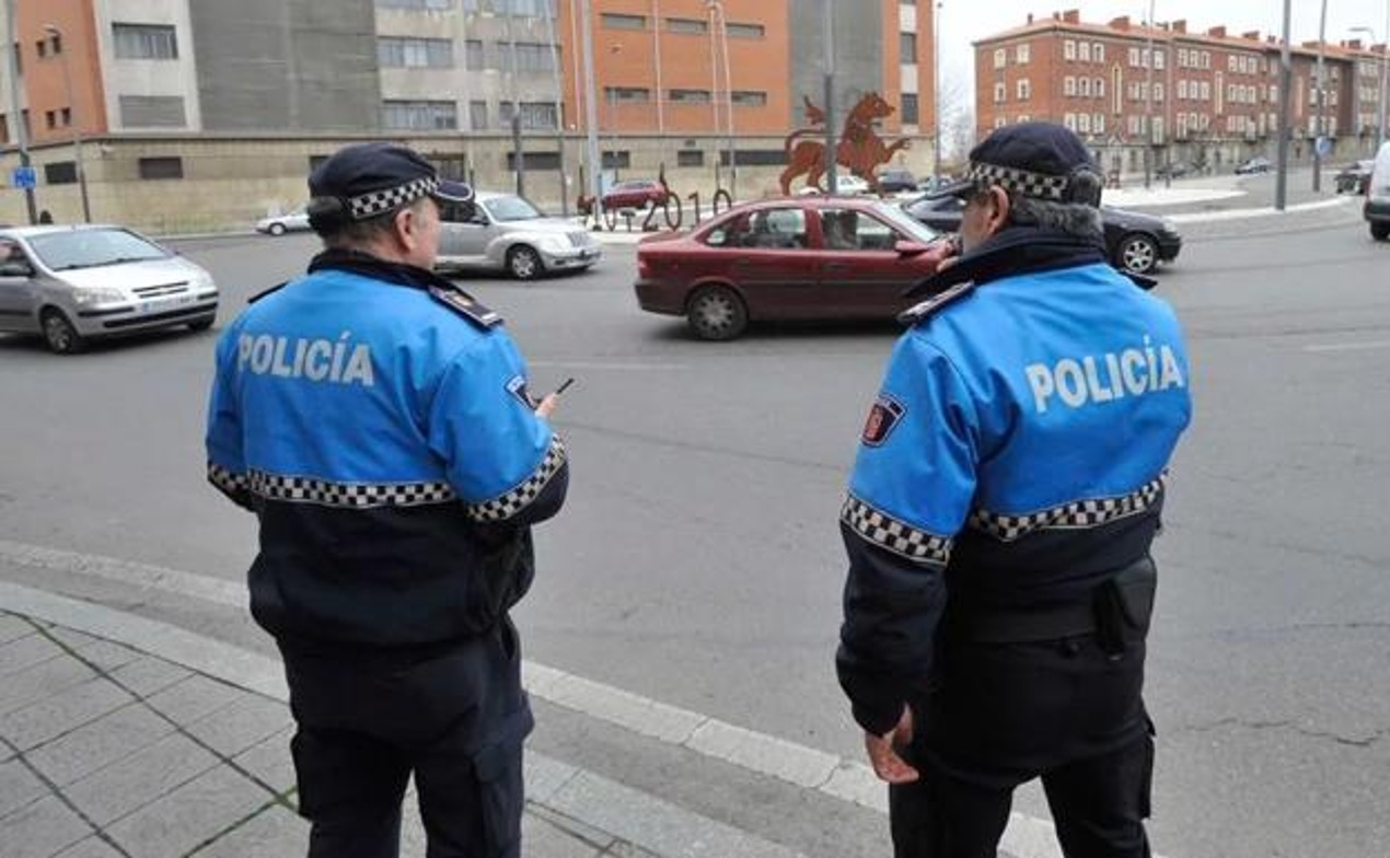 EL SINDICATO DE POLICÍAS MUNICIPALES DENUNCIA EL «DESPRECIO» DEL AYUNTAMIENTO DE LEÓN «EN MATERIA DE SALUD LABORAL»